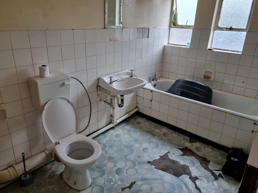 1 Bedroom Property for Sale in Bloemfontein Free State